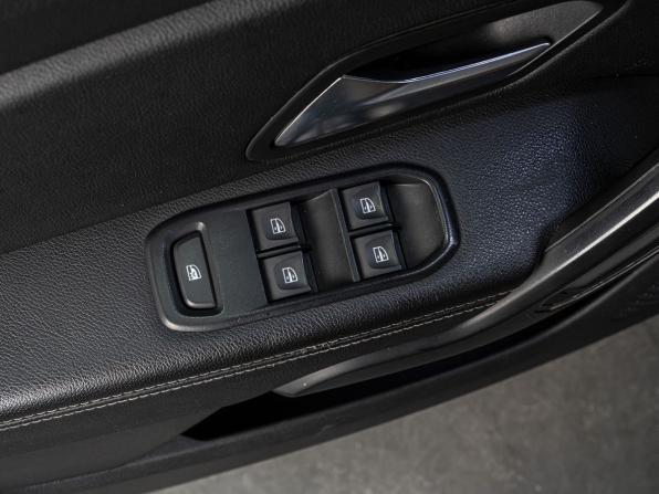 Renault Duster II с пробегом 2021 года, цена 1 590 000 рублей, 142368 км, внедорожник, Автокод Объявления