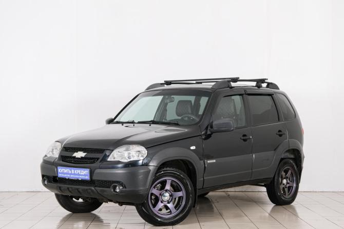 Chevrolet Niva I Рестайлинг с пробегом 2017 года, цена 819 000 рублей, 119402 км, внедорожник, Автокод Объявления
