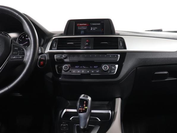 BMW 1 серии II (F20/F21) Рестайлинг 2 с пробегом 2017 года, цена 1 679 900 рублей, 94108 км, хэтчбек, Автокод Объявления