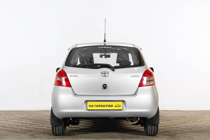Toyota Yaris II с пробегом 2007 года, цена 649 000 рублей, 74400 км, хэтчбек, Автокод Объявления