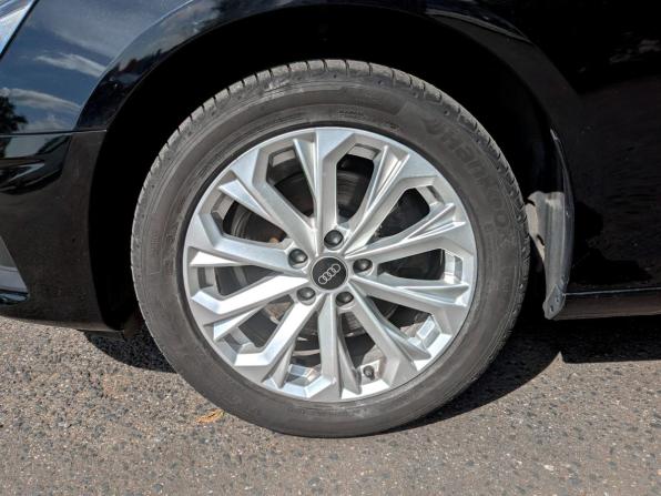 Audi A4 V (B9) Рестайлинг с пробегом 2022 года, цена 3 650 000 рублей, 21987 км, седан, Автокод Объявления