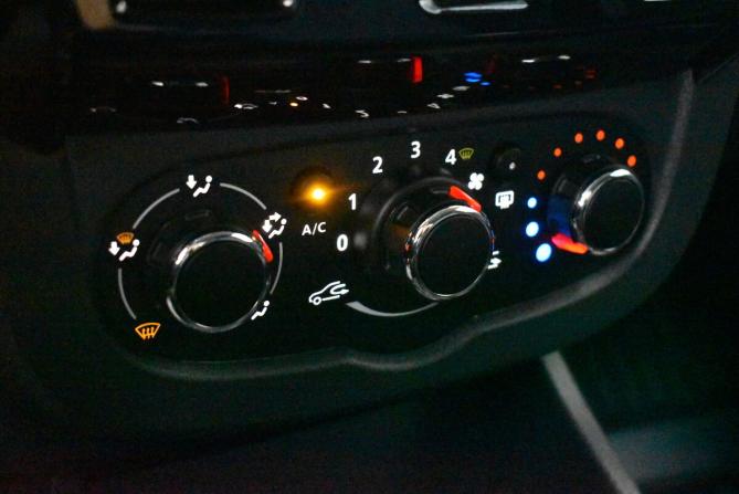 Lada (ВАЗ) Largus I Рестайлинг с пробегом 2025 года, цена 1 265 000 рублей, 15105 км, фургон, Автокод Объявления