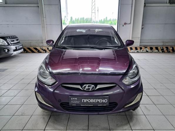 Hyundai Solaris I с пробегом 2012 года, цена 429 000 рублей, 215720 км, хэтчбек, Автокод Объявления