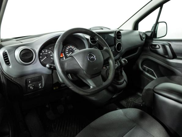 Opel Combo PCMA с пробегом 2021 года, цена 1 819 700 рублей, 36157 км, фургон, Автокод Объявления