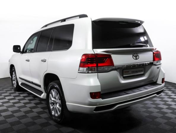 Toyota Land Cruiser 200 Series Рестайлинг 2 с пробегом 2015 года, цена 5 185 000 рублей, 170623 км, внедорожник, Автокод Объявления
