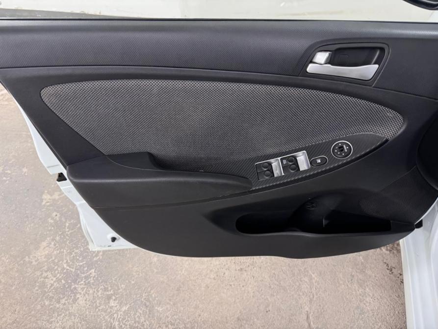 Hyundai Solaris I Тюмень  - изображение 18
