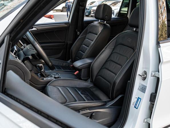 Volkswagen Tiguan II Рестайлинг с пробегом 2021 года, цена 3 590 000 рублей, 113757 км, внедорожник, Автокод Объявления
