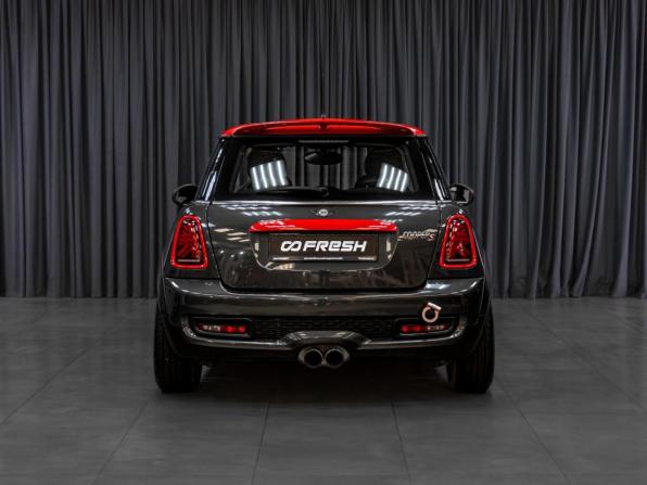 Mini Hatch II (R56) Рестайлинг с пробегом 2012 года, цена 1 279 000 рублей, 206905 км, хэтчбек, Автокод Объявления