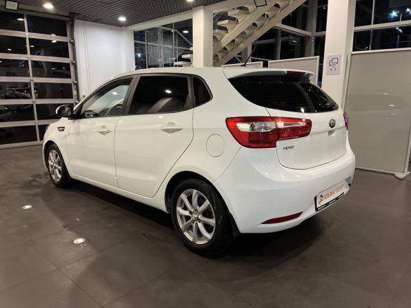 Kia Rio III с пробегом 2013 года, цена 790 000 рублей, 198267 км, хэтчбек, Автокод Объявления