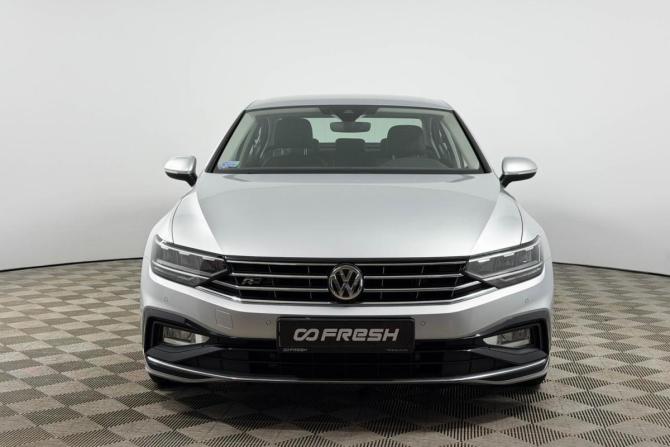 Volkswagen Passat B8 с пробегом 2019 года, цена 2 065 200 рублей, 178750 км, седан, Автокод Объявления