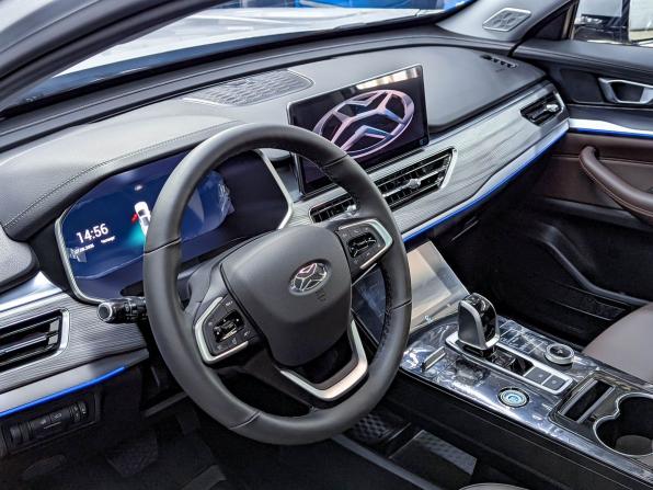 Xcite X-Cross 8 с пробегом 2024 года, цена 2 609 000 рублей, 15 км, внедорожник, Автокод Объявления