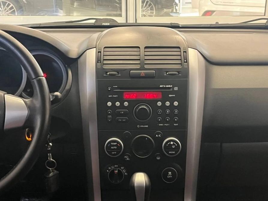 Suzuki Grand Vitara II Рестайлинг 2 Челябинск  - изображение 12