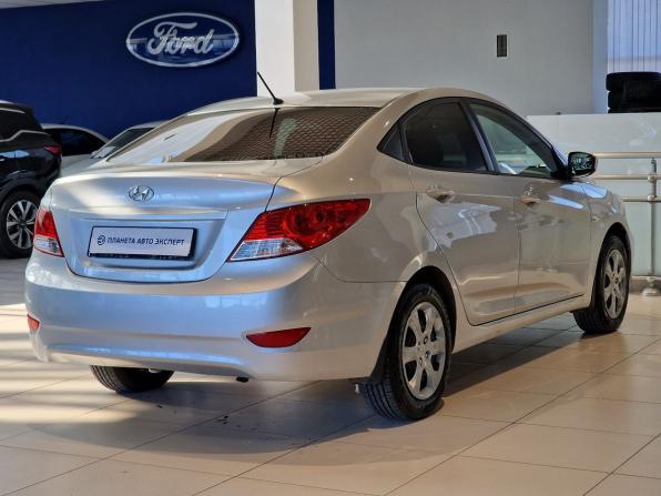 Hyundai Solaris I с пробегом 2014 года, цена 699 000 рублей, 235756 км, седан, Автокод Объявления