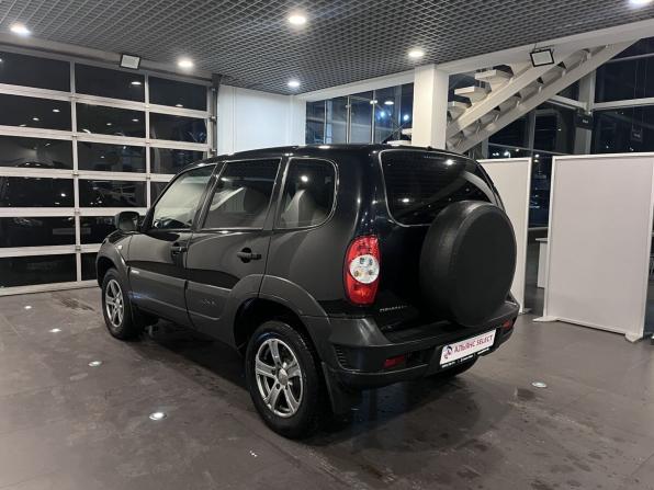 Chevrolet Niva I Рестайлинг с пробегом 2018 года, цена 750 000 рублей, 118691 км, внедорожник, Автокод Объявления