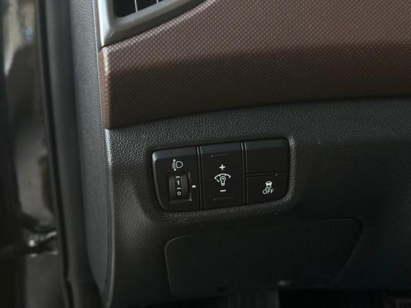 Hyundai Creta I Рестайлинг с пробегом 2021 года, цена 1 900 000 рублей, 103469 км, внедорожник, Автокод Объявления