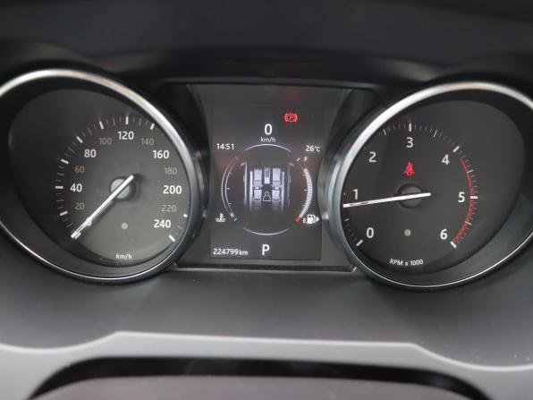 Land Rover Range Rover Evoque I Рестайлинг с пробегом 2015 года, цена 1 870 000 рублей, 224798 км, внедорожник, Автокод Объявления