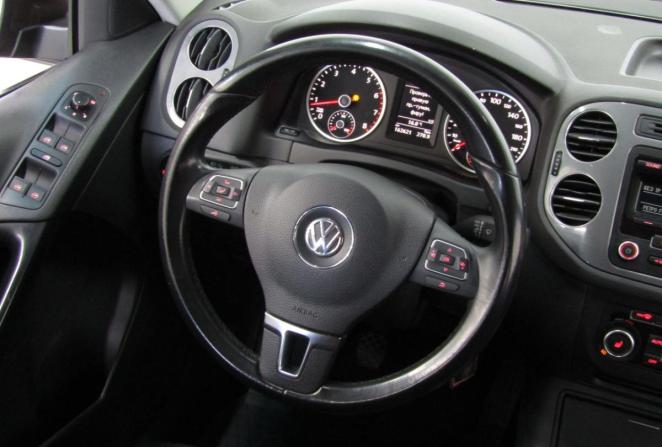 Volkswagen Tiguan I Рестайлинг с пробегом 2014 года, цена 1 340 000 рублей, 162621 км, внедорожник, Автокод Объявления