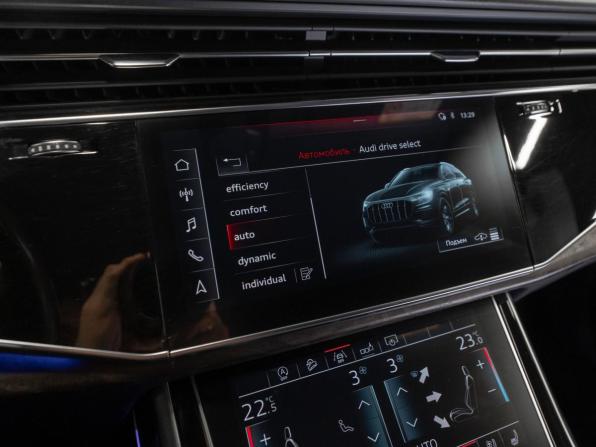 Audi Q8 I (4M) с пробегом 2018 года, цена 4 880 000 рублей, 150124 км, внедорожник, Автокод Объявления