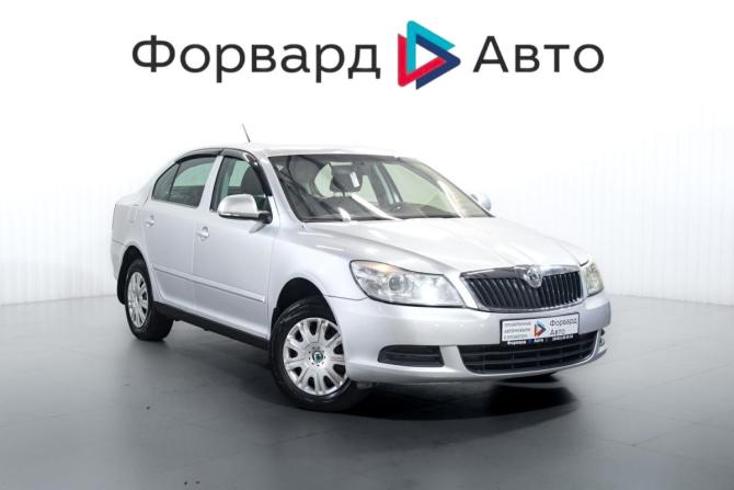 Skoda Octavia II (A5) Рестайлинг с пробегом 2013 года, цена 599 000 рублей, 338000 км, лифтбек, Автокод Объявления