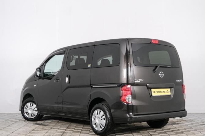 Nissan NV200 с пробегом 2019 года, цена 1 399 000 рублей, 227150 км, минивэн, Автокод Объявления