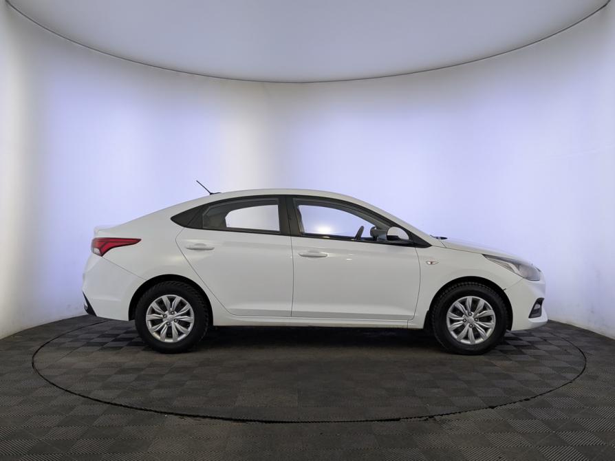 Hyundai Solaris II Москва  - изображение 4