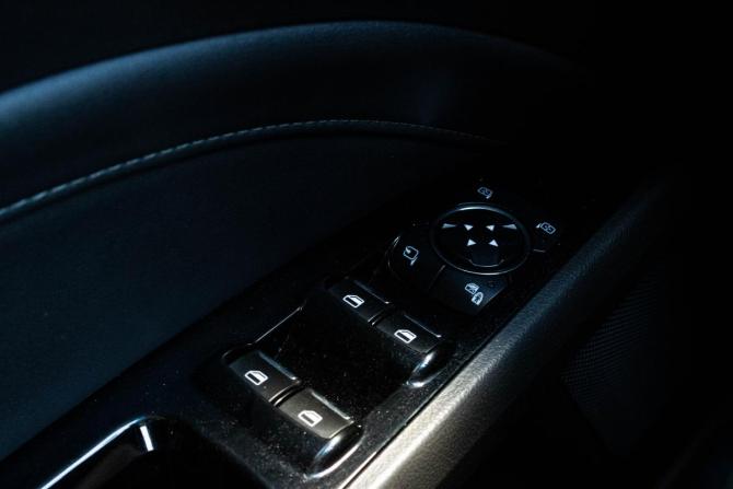 Ford Mondeo V с пробегом 2019 года, цена 1 499 000 рублей, 126791 км, универсал, Автокод Объявления