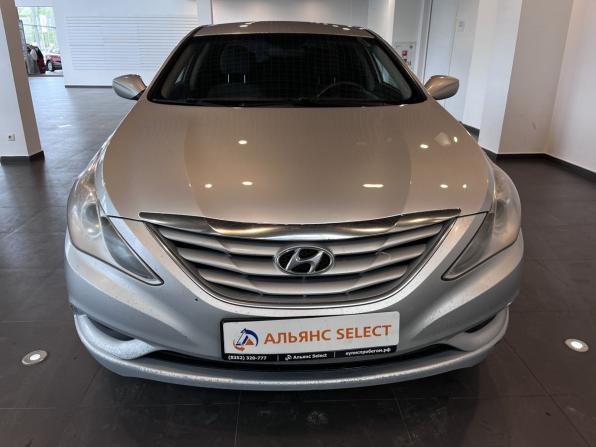 Hyundai Sonata VI (YF) с пробегом 2010 года, цена 860 000 рублей, 262012 км, седан, Автокод Объявления