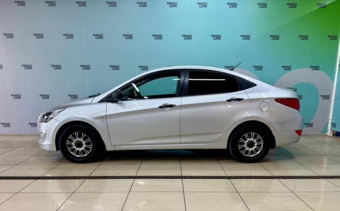 Hyundai Solaris I Рестайлинг с пробегом 2015 года, цена 995 000 рублей, 113000 км, седан, Автокод Объявления