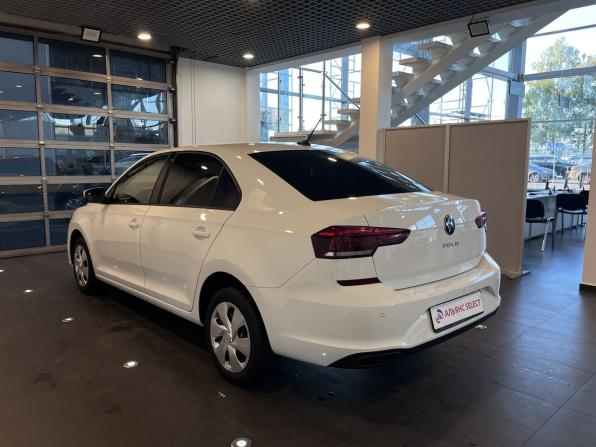 Volkswagen Polo VI с пробегом 2022 года, цена 1 610 000 рублей, 88626 км, лифтбек, Автокод Объявления