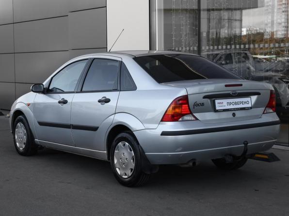 Ford Focus I Рестайлинг с пробегом 2004 года, цена 298 000 рублей, 226719 км, седан, Автокод Объявления