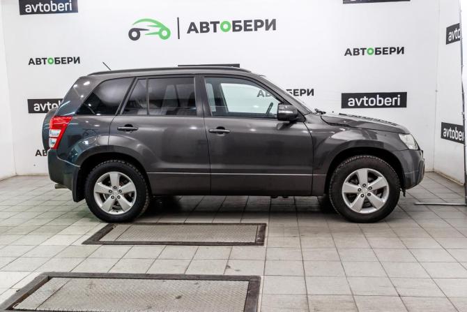 Suzuki Grand Vitara II Рестайлинг с пробегом 2010 года, цена 960 000 рублей, 239000 км, внедорожник, Автокод Объявления