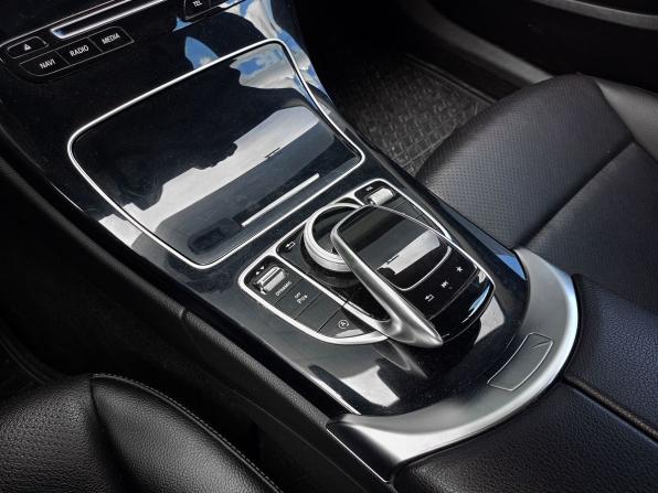 Mercedes-Benz C-Класс IV (W205) с пробегом 2018 года, цена 2 398 000 рублей, 83000 км, седан, Автокод Объявления