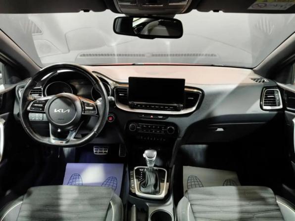 Kia Ceed III Рестайлинг с пробегом 2021 года, цена 1 780 000 рублей, 116879 км, универсал, Автокод Объявления