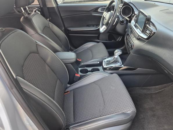 Kia Ceed III с пробегом 2019 года, цена 1 696 000 рублей, 114730 км, хэтчбек, Автокод Объявления