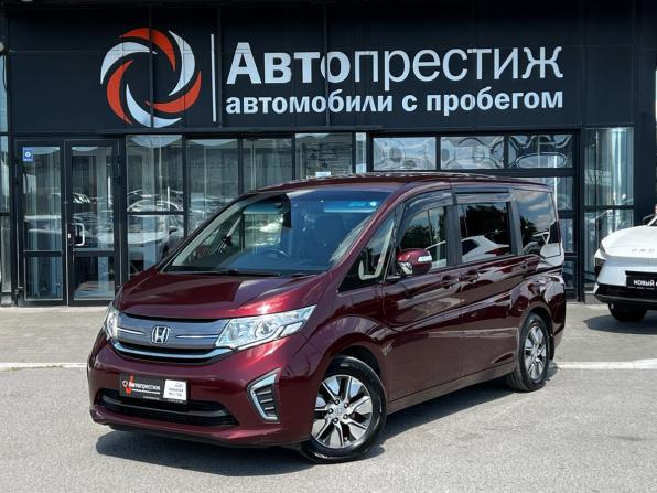 Honda Stepwgn V с пробегом 2015 года, цена 1 777 000 рублей, 174109 км, минивэн, Автокод Объявления