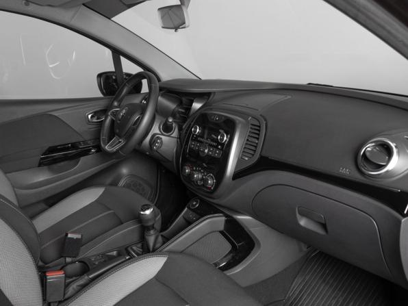 Renault Kaptur I Рестайлинг с пробегом 2021 года, цена 1 895 900 рублей, 21000 км, внедорожник, Автокод Объявления