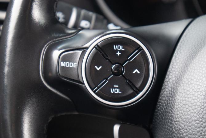 Kia Soul II Рестайлинг с пробегом 2018 года, цена 1 559 000 рублей, 78946 км, хэтчбек, Автокод Объявления