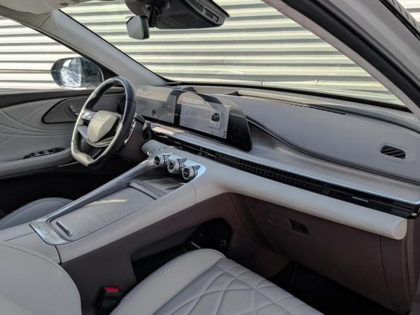 Exeed RX с пробегом 2024 года, цена 3 270 000 рублей, 35188 км, внедорожник, Автокод Объявления