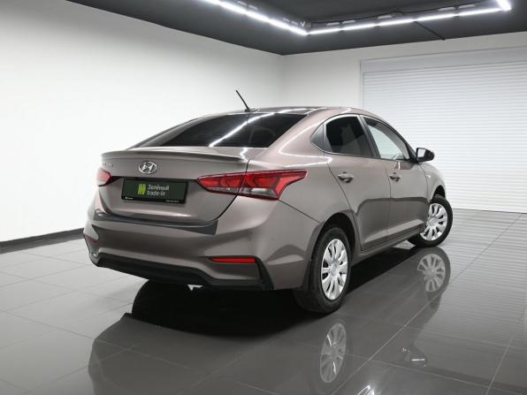 Hyundai Solaris II с пробегом 2019 года, цена 1 045 000 рублей, 125318 км, седан, Автокод Объявления