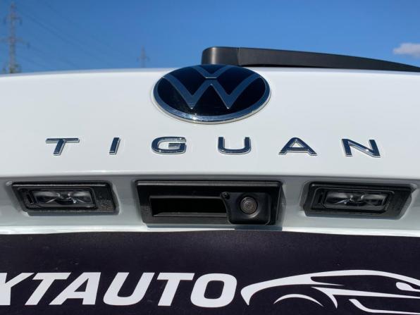 Volkswagen Tiguan II Рестайлинг с пробегом 2021 года, цена 3 335 600 рублей, 63829 км, внедорожник, Автокод Объявления