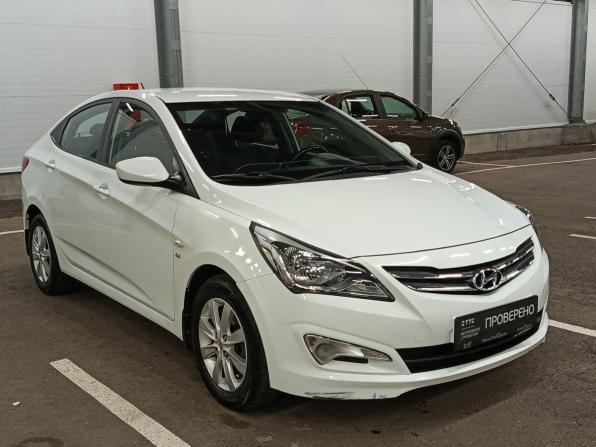 Hyundai Solaris I Рестайлинг с пробегом 2015 года, цена 1 030 000 рублей, 103695 км, седан, Автокод Объявления