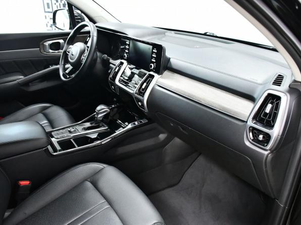 Kia Sorento IV с пробегом 2021 года, цена 3 797 000 рублей, 65424 км, внедорожник, Автокод Объявления