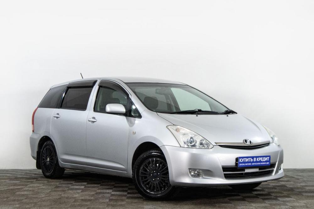 Toyota Wish I Рестайлинг Сургут  - изображение 1