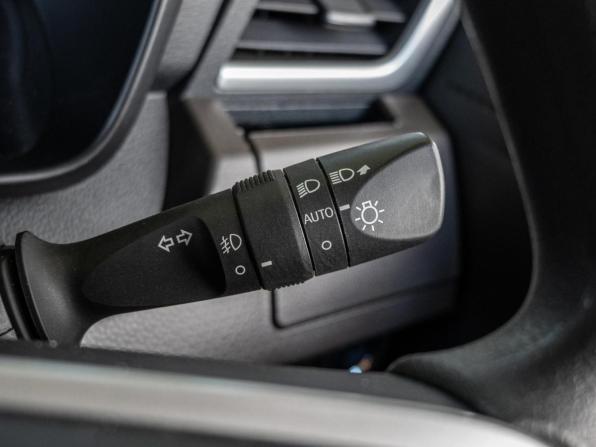 Toyota Roomy I Рестайлинг с пробегом 2021 года, цена 1 150 000 рублей, 67037 км, микровэн, Автокод Объявления