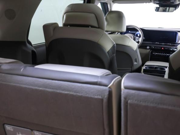 Kia Carnival IV с пробегом 2023 года, цена 4 249 000 рублей, 92456 км, минивэн, Автокод Объявления