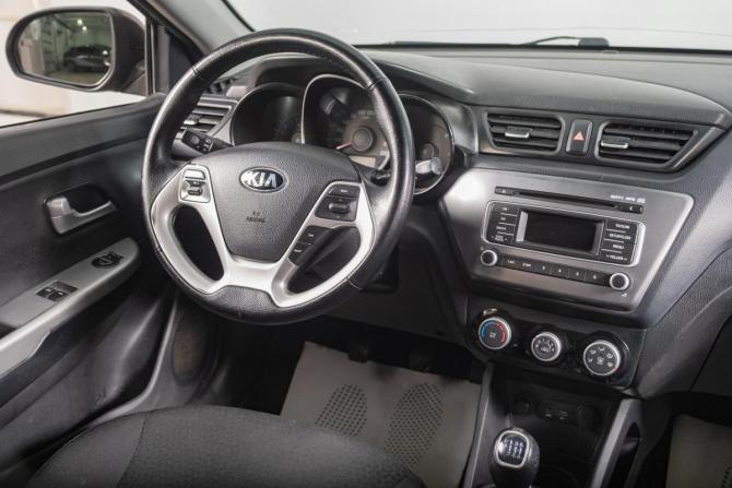 Kia Rio III Рестайлинг с пробегом 2015 года, цена 879 000 рублей, 207000 км, седан, Автокод Объявления
