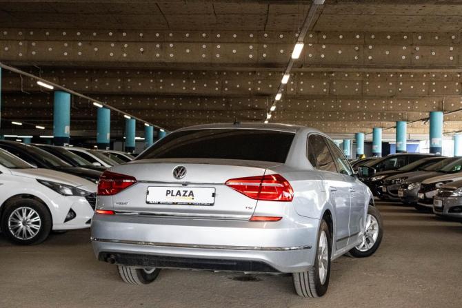 Volkswagen Passat (North America and China) I Рестайлинг с пробегом 2016 года, цена 1 419 000 рублей, 147660 км, седан, Автокод Объявления