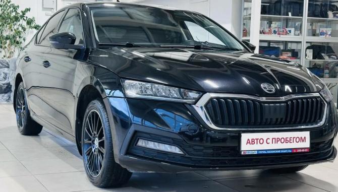 Skoda Octavia IV (A8) с пробегом 2021 года, цена 2 540 000 рублей, 47000 км, лифтбек, Автокод Объявления
