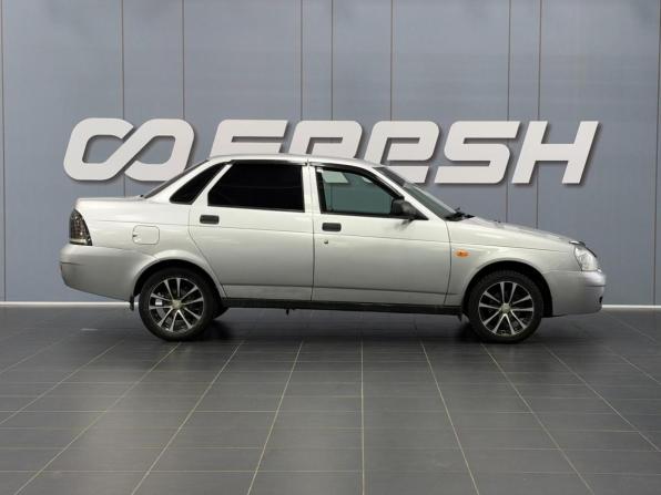 Lada (ВАЗ) Priora I с пробегом 2010 года, цена 290 000 рублей, 147532 км, седан, Автокод Объявления