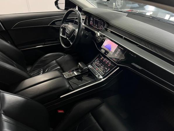 Audi A8 IV (D5) с пробегом 2018 года, цена 3 850 000 рублей, 240952 км, седан, Автокод Объявления